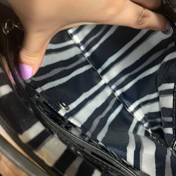 Grace Adele Black Patent Leather Purse with Strap - Picture 11 of 11